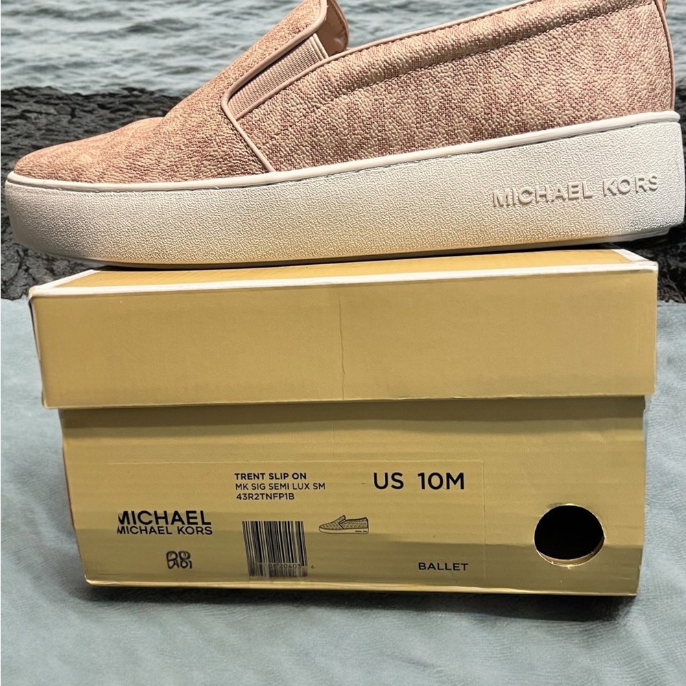 Michael Kors Women's Blush Slip-On Sneakers Size 10M